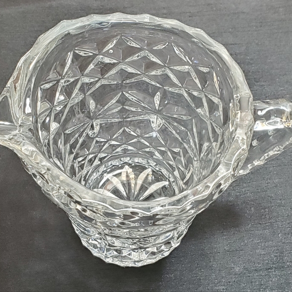 Vintage Diamond Cut Depression Glass Creamer - Picture 3 of 5